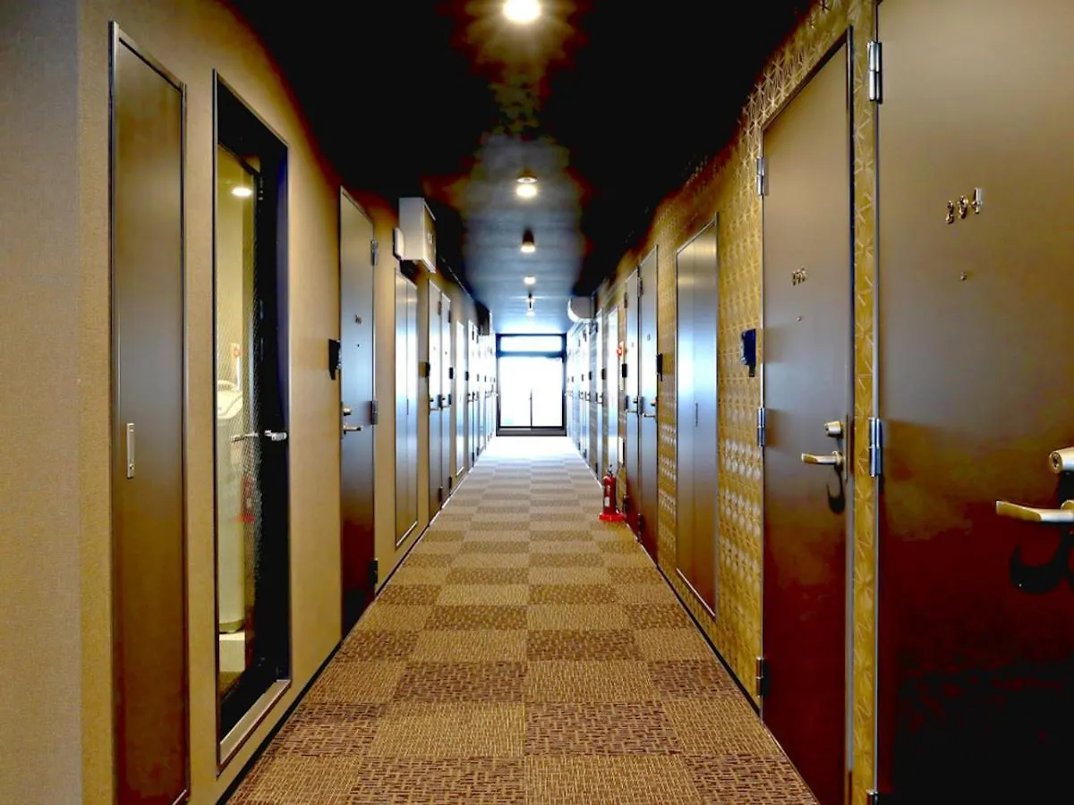 ****  Calm Castle Hotel Nijo Japan